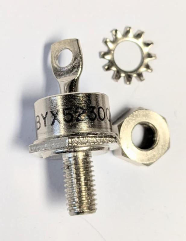 BYX52300