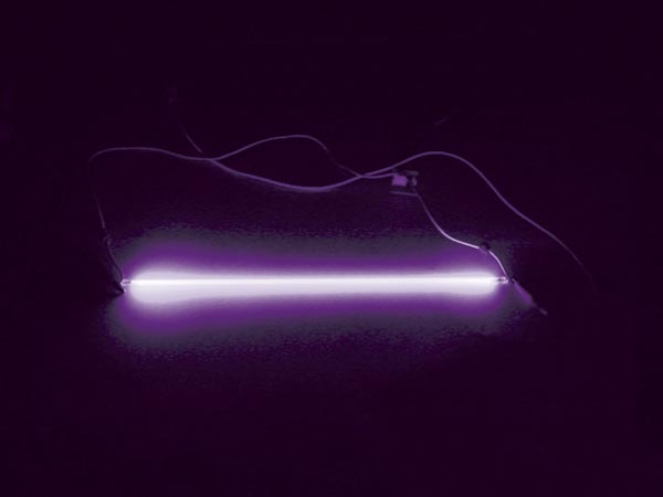 Fluorescerande glaslysrör, 100 mm UV