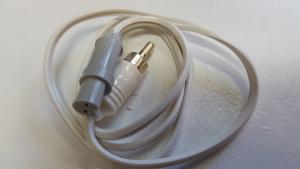 Adapterkabel RCA - Halvmånformad kontakt 8mm