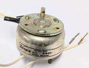 Solenoid Ledex , Vridmagnet med rörlig axel