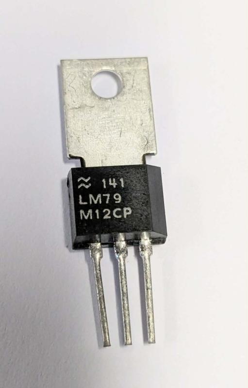 LM79M12CP