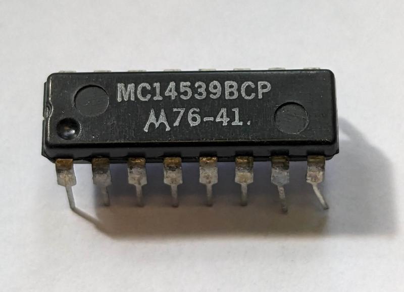 MC14539BCP