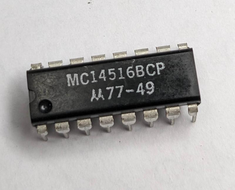 MC14584BCP