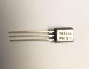 2N3906 