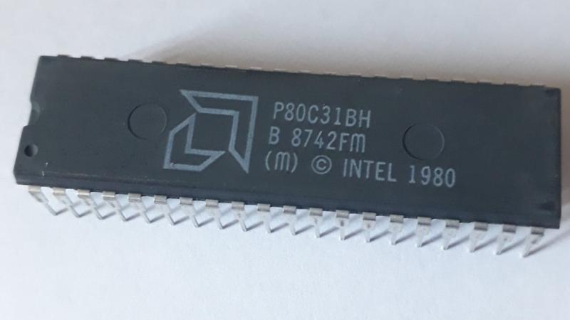 P80C31BH MIcrokontroller 8 bit
