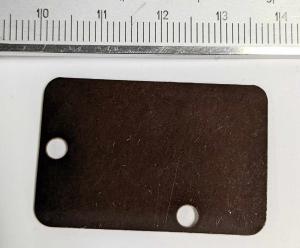 Pertinax bricka, rektangulär med 2 hål