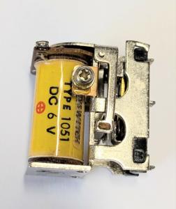 Relä 1051 DC6V  NOS