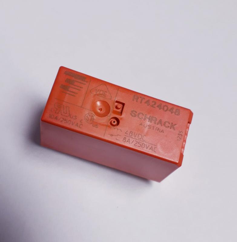 Relä 48V DC 8A , RT424048