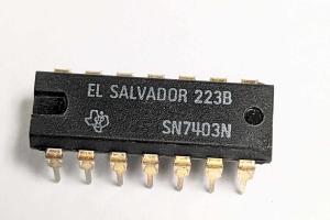 SN7403N