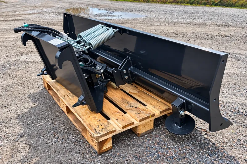 SRF hydraulisk snöplog med SMS/Trima-fäste och justerbar bredd 2000–2400 mm