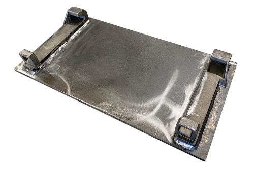 Redskapsfäste Avant 300/700 på platta 10mm