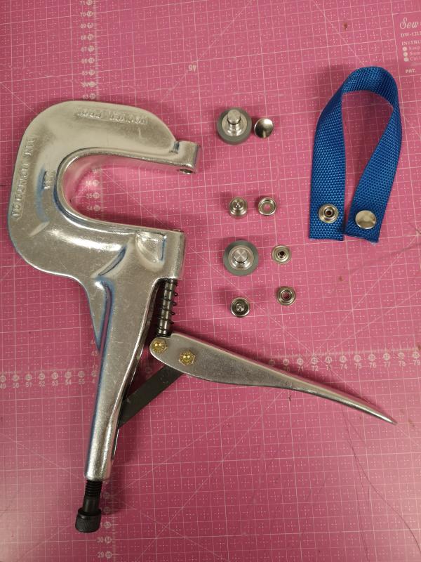 HYRA TÅNG TILL TRYCKKNAPPAR