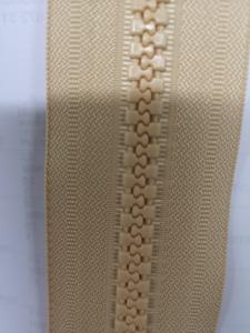 YKK Kapellblixtlås 10mm – Vattentåligt Delrin® (Beige)