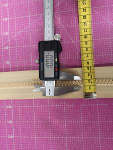 YKK Kapellblixtlås Beige – 10mm Vislon UV-beständig med Dubbel Metallöpare