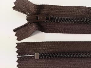 YKK Blixtlås Spiral 6 mm Mörkbrun – Fast 35 cm | F-kod: 570