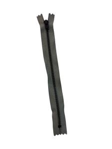 Metallblixtlås, 4 mm fast, YKK, 20 cm,f-kod: 577, (AA) Grå