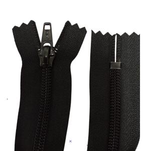 YKK Blixtlås Spiral 6 mm Svart – Fast 13 cm | F-kod: 580 (kopia)