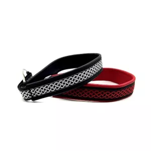 Halvstryp Med Keltiskt Mönster