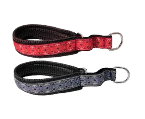 HALVSTRYP MED DEKORBAND.