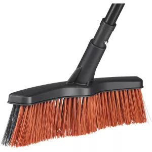 Kvast Med Skaft M Fiskars