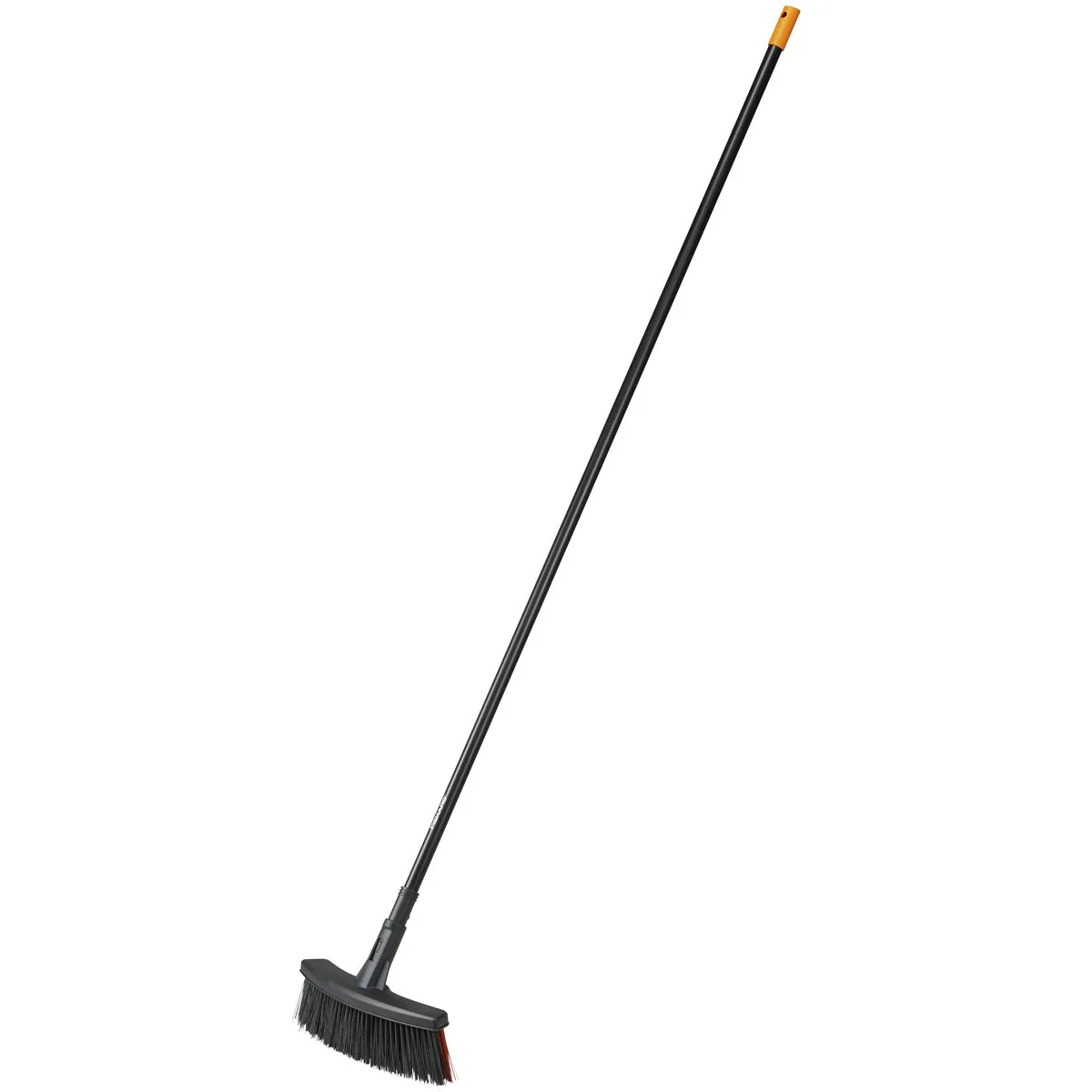 Kvast Med Skaft M Fiskars