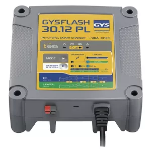 Gysflash 30.12PL 12 V 230 V 7/15/30 A laddning 15-300 A 7/8 steg IP43