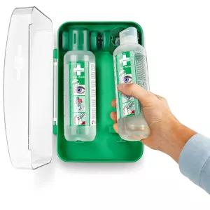 Ögonduschskåp Innehåller 2X250Ml +Instruktionskylt