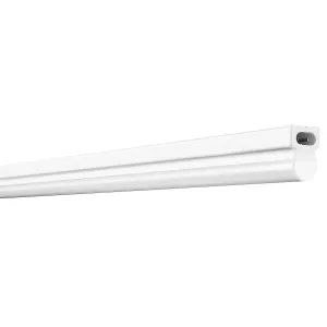 Länkbar Led Tak-/Väggarmatur 10W 230V