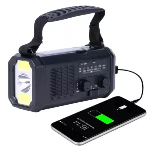 Nödradio vevradio 10,000 mAh inbyggd Powerbank, Lampa och Vevgenerator