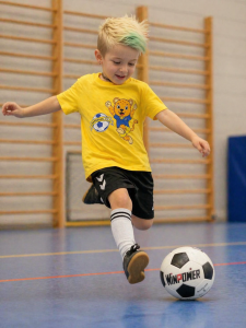 Fotbollskul T-shirt Gul