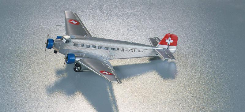 Herpa 019026 Junkers Ju-52/3m (A-701 HB-HOS) Switzerland