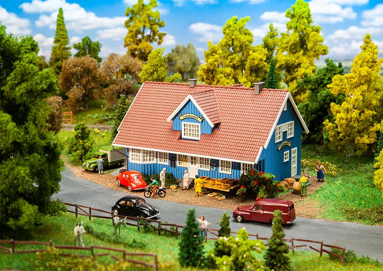 FALLER 130660 Svensk Lanthandel H0 Swedish village shop