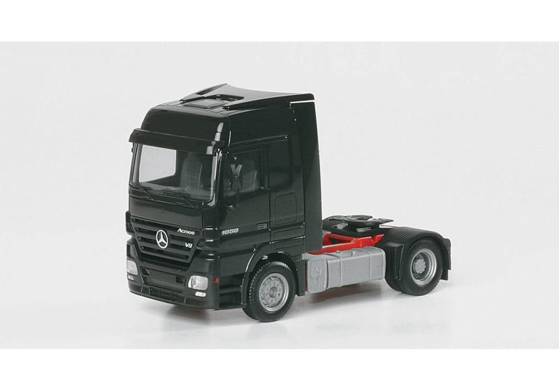 Herpa 148795 Lastbil " OBS Vinröd " Mercedes-Benz Actros LH '02 rigid tractor, 2a