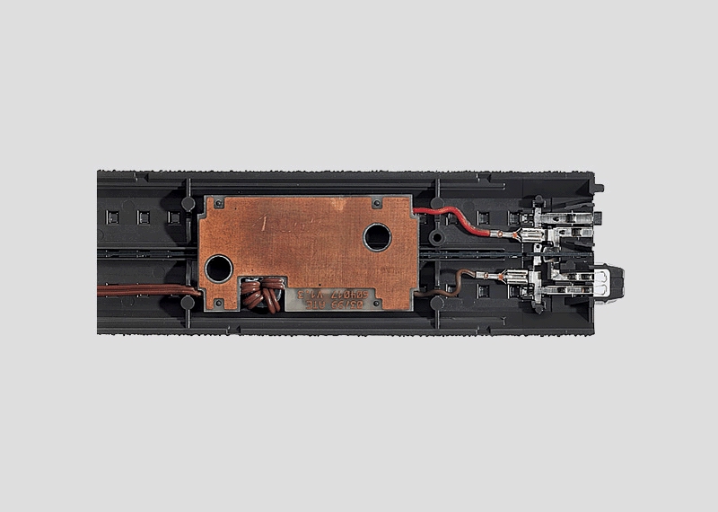 74046 Anslutningskabel med avstörning för analog Trafo