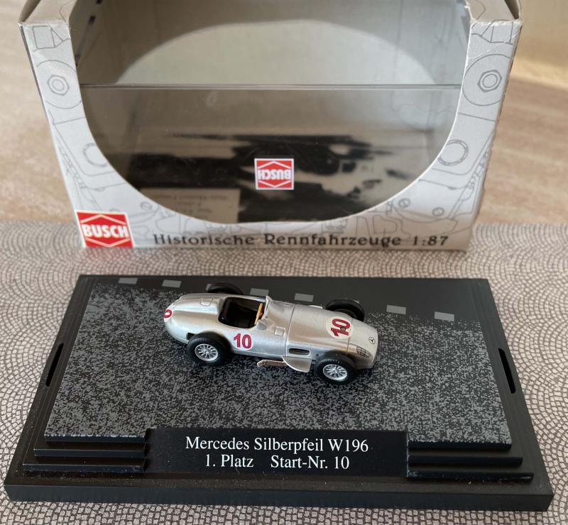 BUSCH 47006 Mercedes W196 Silberpfeil Silverpil #10 1955 Spa Grand Prix Winner