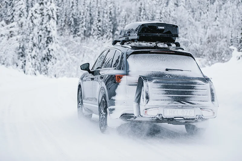 Bakbox eller takbox - vad passar bäst?