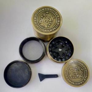 Grinder Metall 4-delars "Leaf" 12-p