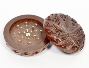 Grinder Trä 2-delars "Handmade" 12-p