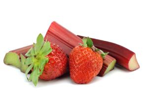 Rabarbermousse med Jordgubbsbitar