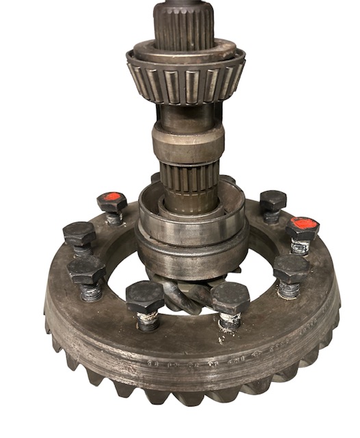 Ring and pinion (Used)