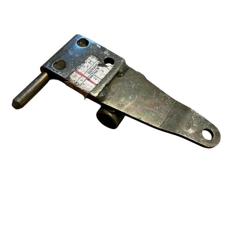 Gångjärn med spegelfäste höger NOS