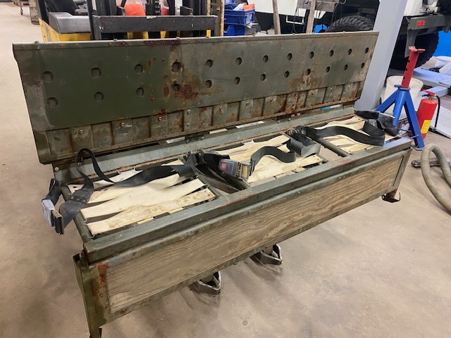 Seat bench for 11 car