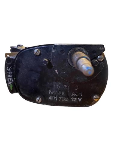 Used wiper motor for Volvo tgb 12V
