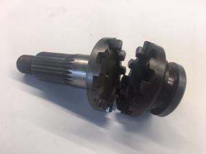 Shaft front transfer case (Used)