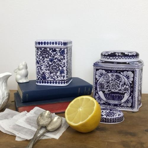 Plåtburk Blue & White 100g