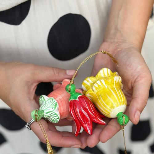 Handmålat Hänge Flora Iribella