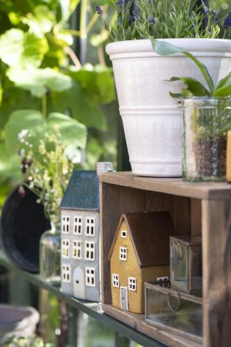 Huslykta Nyhamn Brunt Tak utan Skorsten