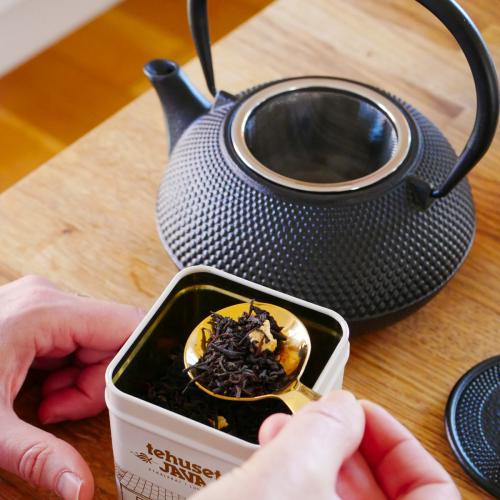 Tehuset Javas Gjutjärnstekanna 0.8L