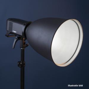 CARUBA 11" FOCUS REFLECTOR BOWENS   REA