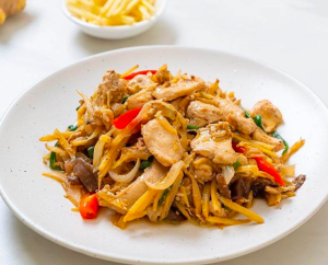 Kycklingwok med ingefära